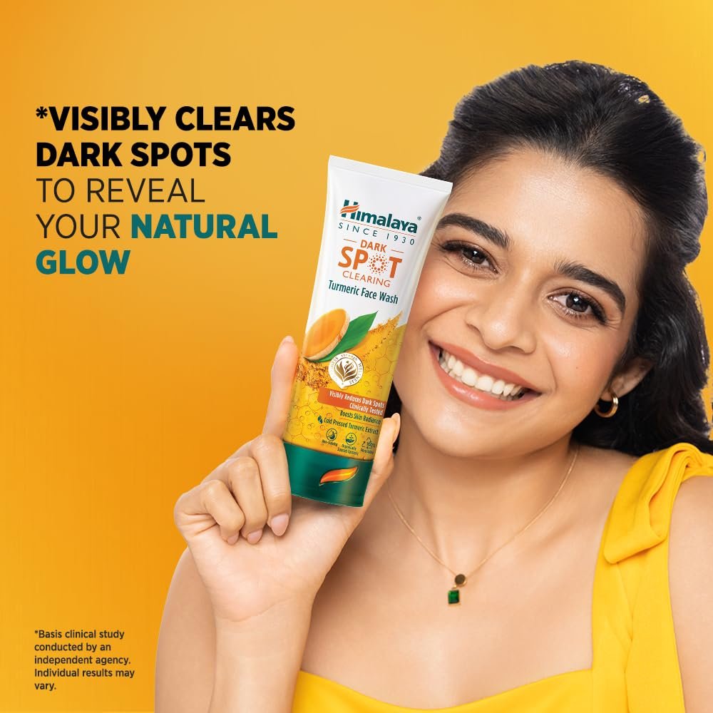 Himalaya Dark Spot Clearing Turmeric Face Wash | For glowing skin with Niacinamide | Suitable for all skin types |  For Men & Women | 100ml thumbnail