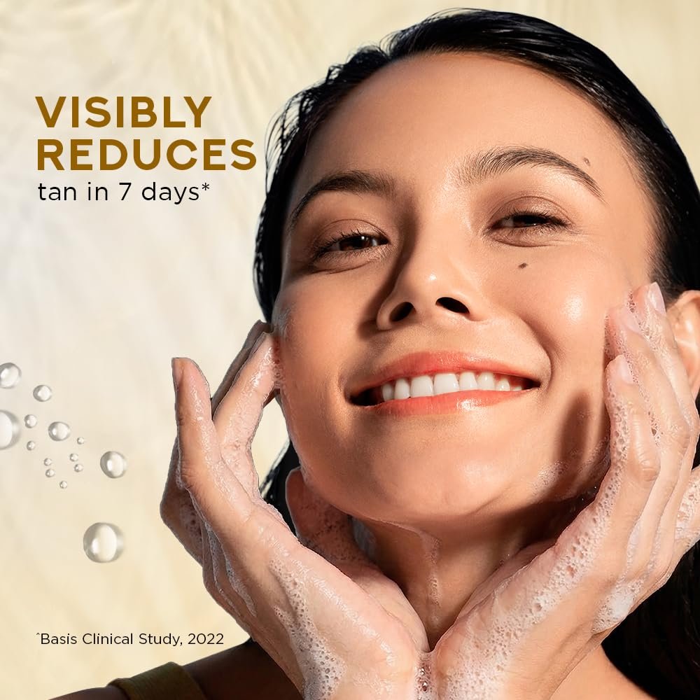Pond's Detan Face Wash for Tan Removal in Just 7 Days | Contains Vitamin C and Niacinamide | Facewash for All Skin Types, 100gm thumbnail