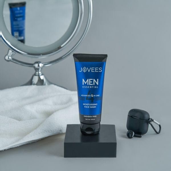 Jovees Herbal Men's Essential Advanced 4 in 1 Moisturizing Face Wash |with Vit C and Vit E | Gives Clean and Clear Skin |For All Skin Types 100g thumbnail