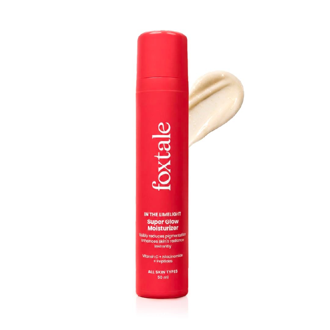 Foxtale Vitamin C Super Glow Moisturizer with Niacinamide & Peptides, Visibly Reduces Pigmentation, Enhances Skins Brightness Instantly, For All Skin Types, Women & Men - 50ml, Cream