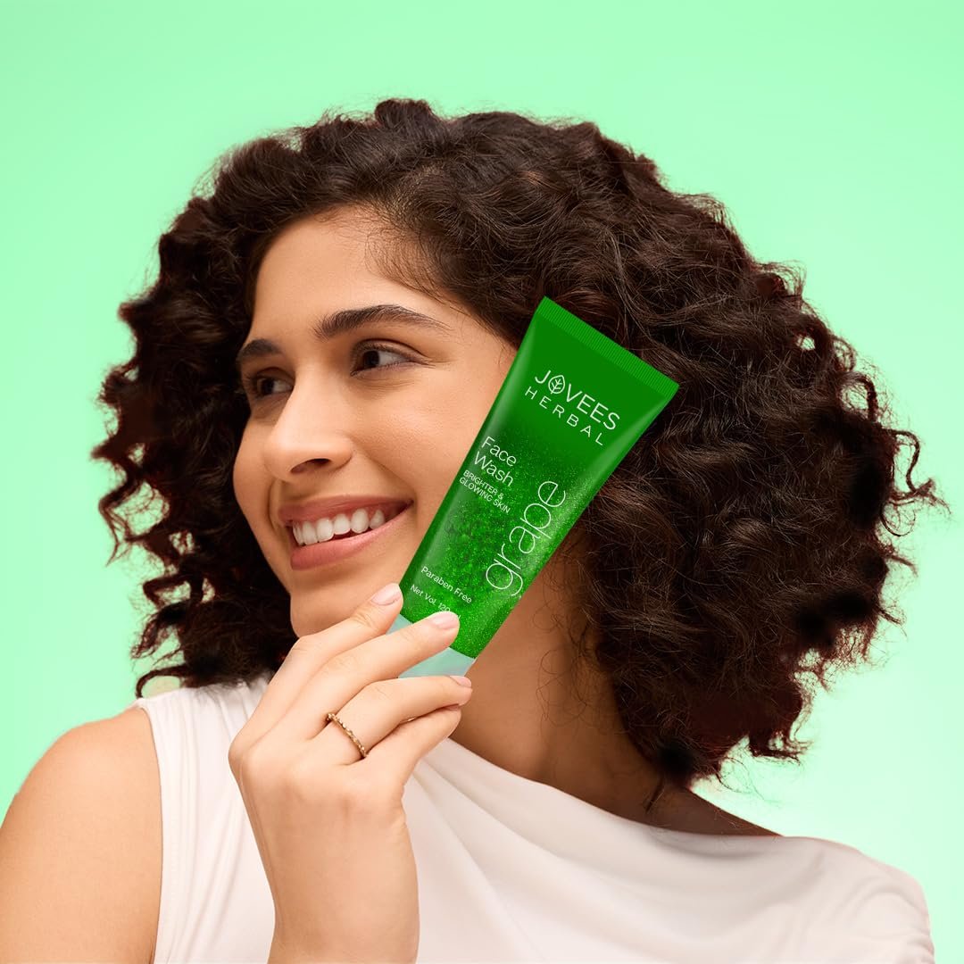 Jovees Herbal Grape Face Wash With Grape Seed & Orange Peel Extracts | For Brighter & Glowing Skin | Reduces Uneven Skin Tone & Fine Lines | For All Skin Types 120ml thumbnail