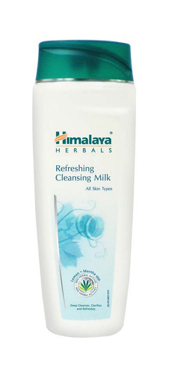 Himalaya Herbals Refreshing Cleansing Milk – Gentle Facial Cleanser & Makeup Remover for Soft, Fresh & Clean Skin, 100ml