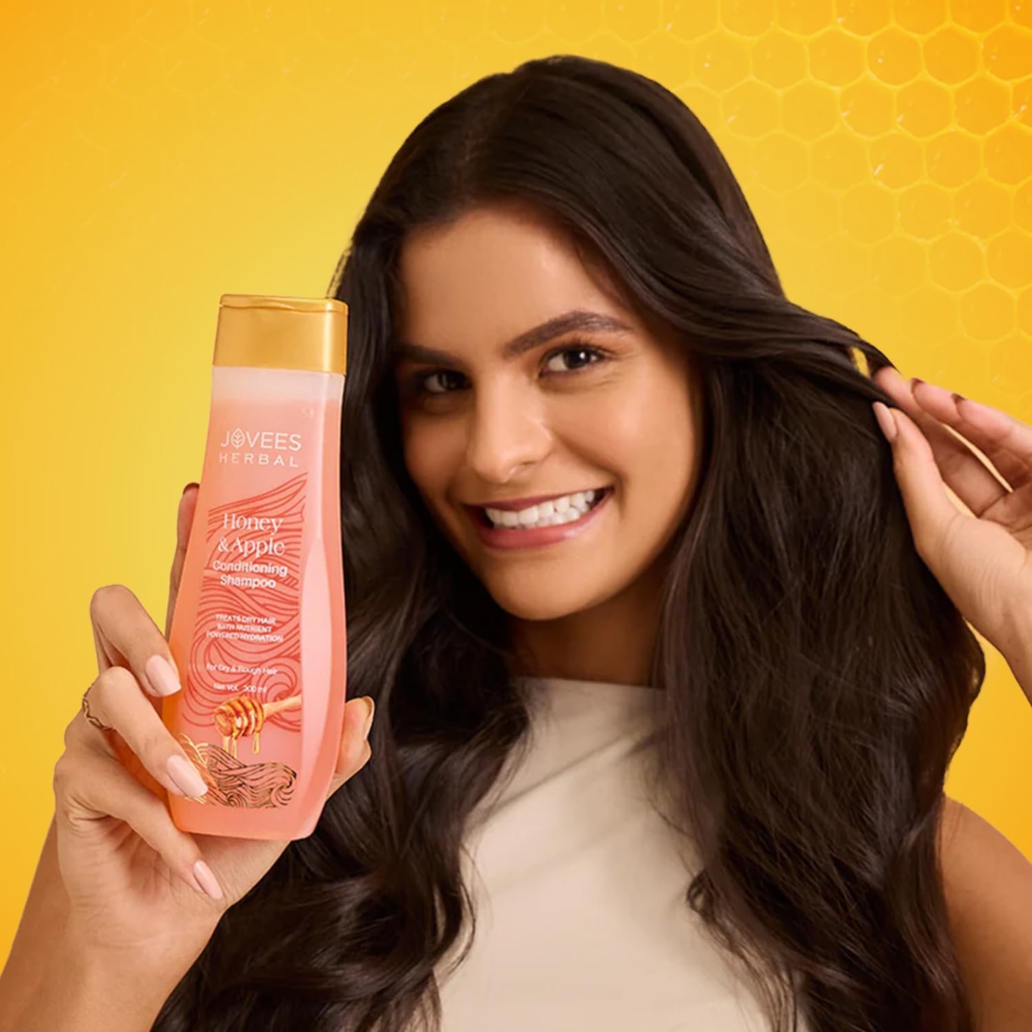 Jovees Herbal Honey & Apple Conditioning Shampoo For silky, Soft & Shiny Hair | Repairing, Controls Frizz, With Peach and Aloe Vera Extracts | For Dry to Rough Hair- 300 ml thumbnail