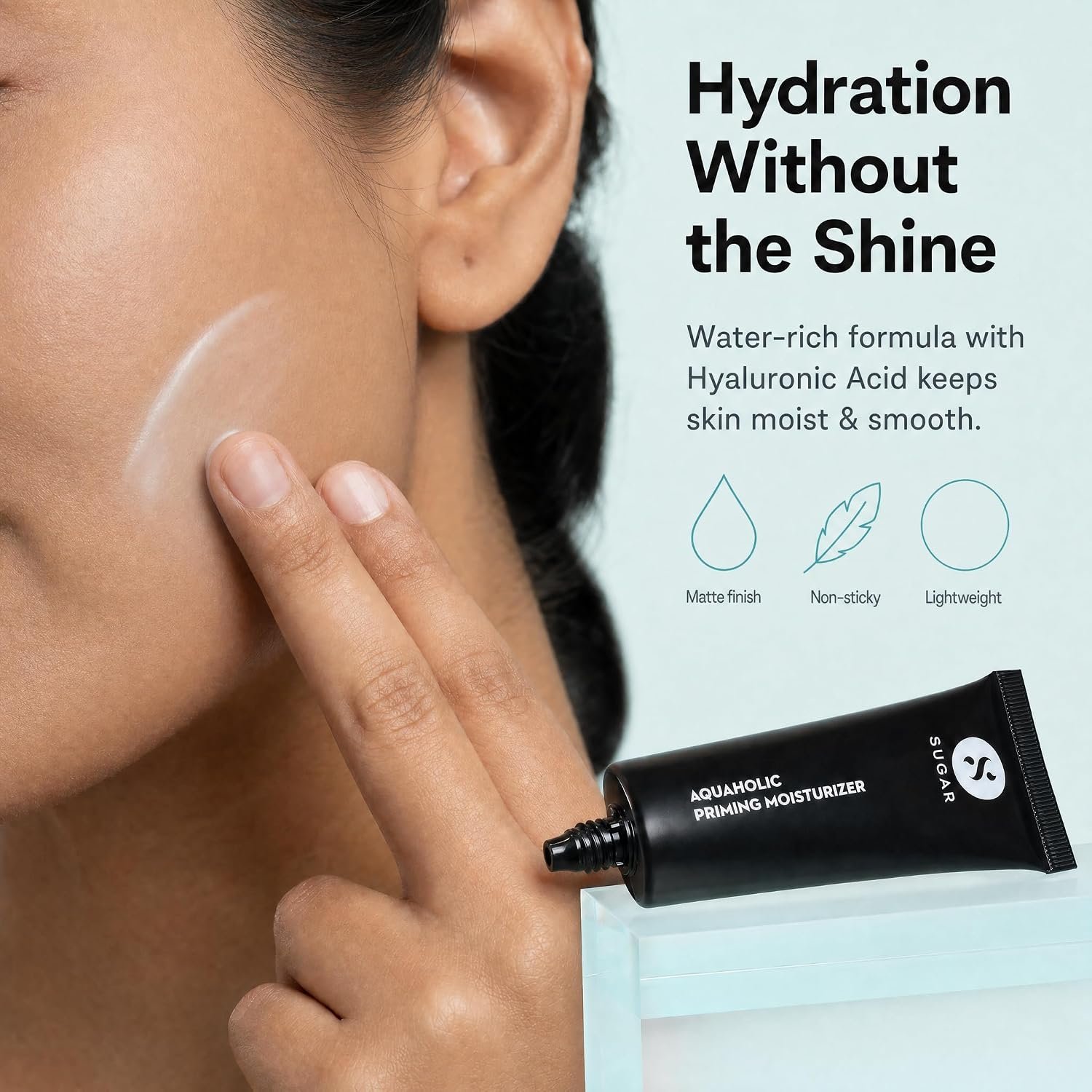 SUGAR Cosmetics Aquaholic 2 in 1 Priming Moisturizer | Non-greasy | Lightweight Formulation | 30 ml thumbnail