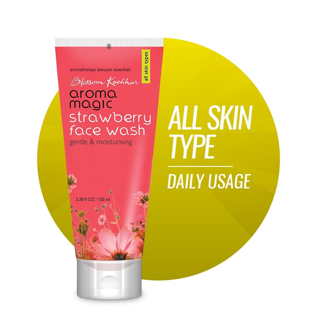 Aroma Magic Moisturizing Strawberry Face Wash | with Aloe Vera Extract & Ylang Ylang Essential Oil | All Skin - 100 ml
