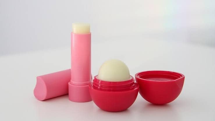Vaseline Lip Therapy Rosy Tinted Lip Balm, 10g For Dry Lips With Rosy Shine - Pink thumbnail